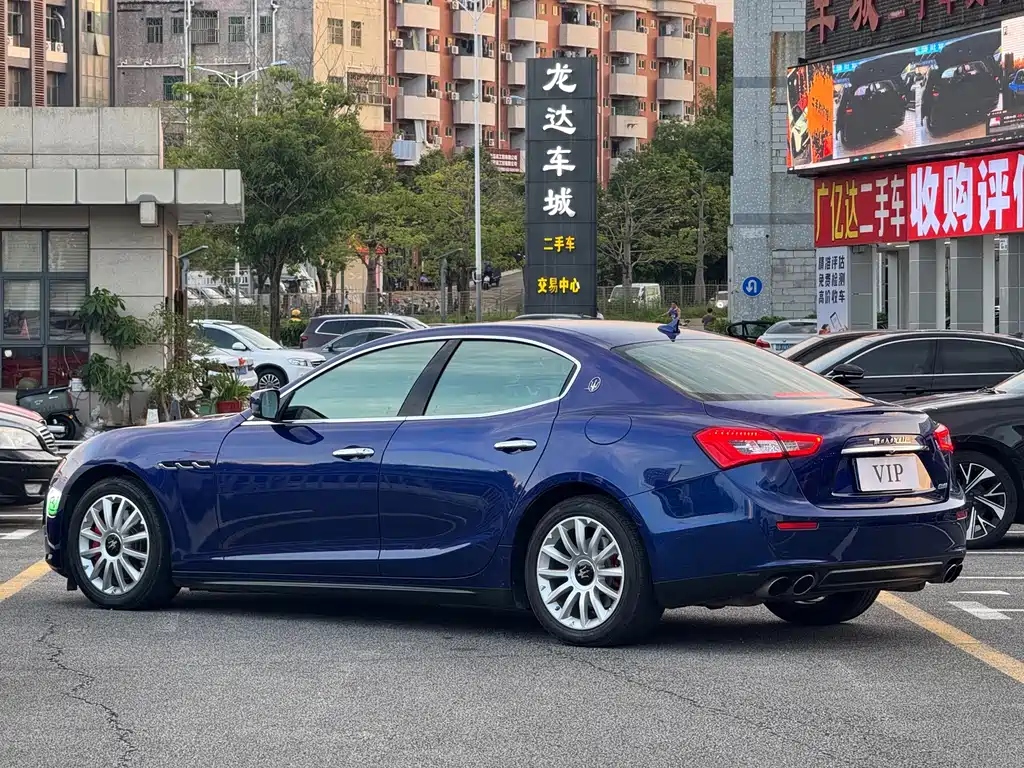 Maserati Ghibli 2016 — фото 9