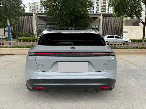 NIO ET5T 2024
