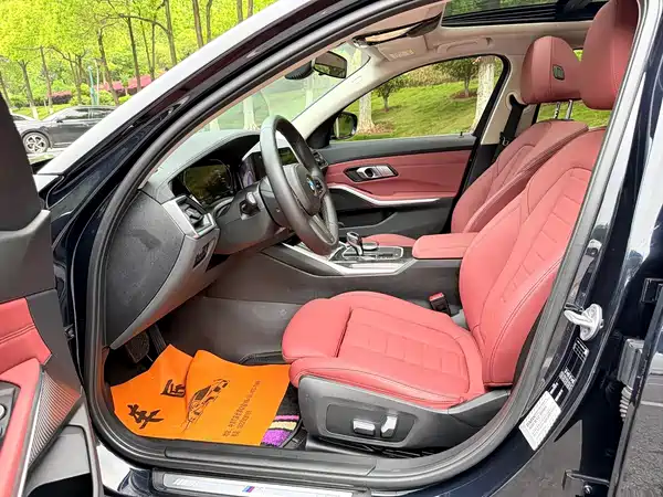 BMW 3 Series 2021