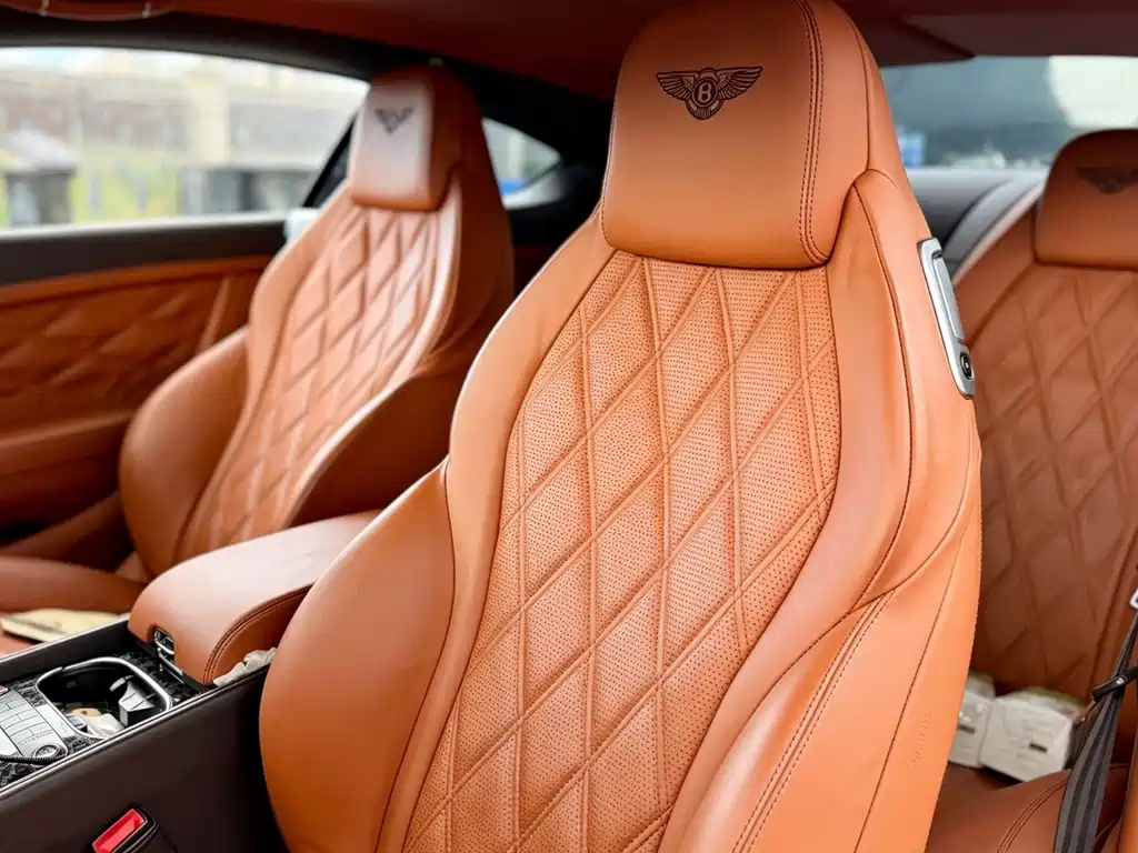 Bentley Continental 2014 — фото 9