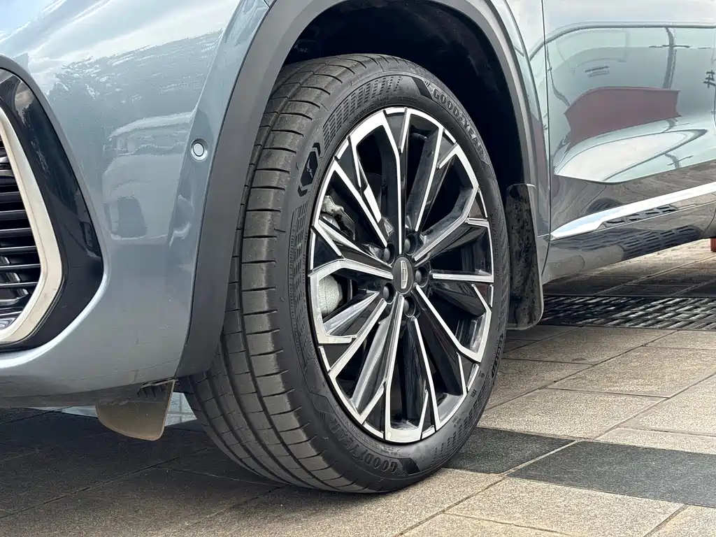 Geely Xingyue L 2025 — фото 13