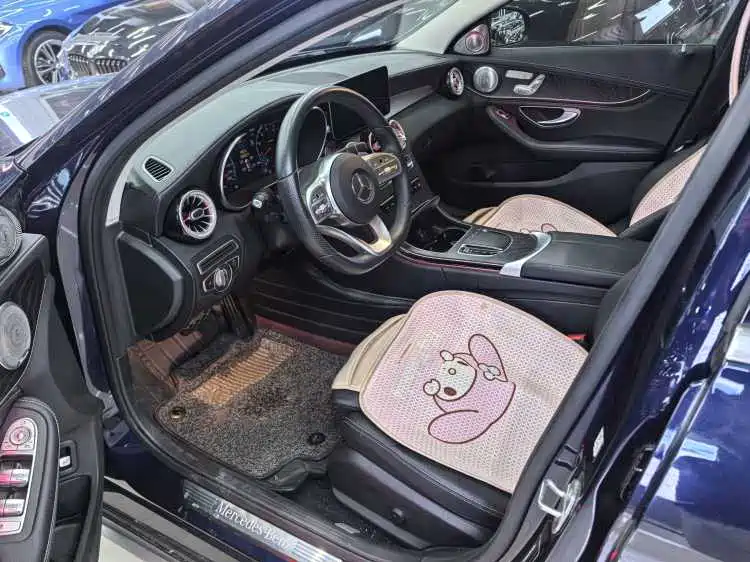 Mercedes-Benz C-Class 2020