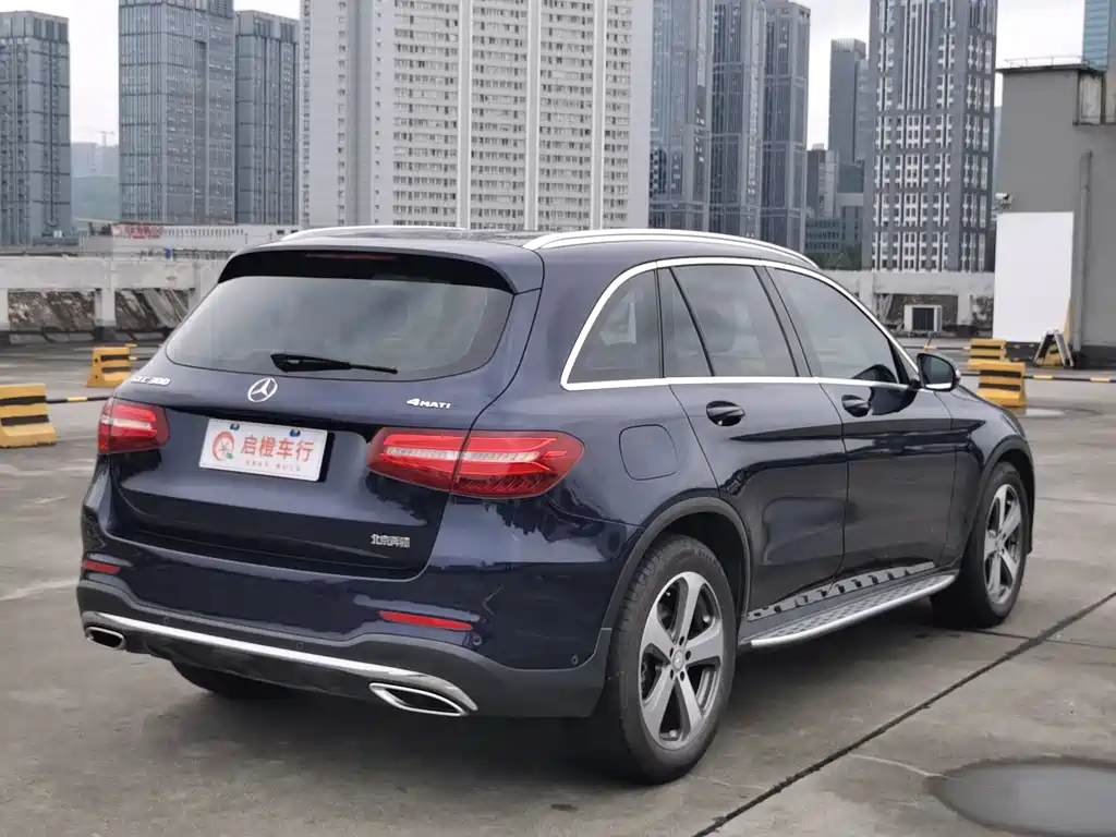 Mercedes-Benz GLC 2017 — фото 15