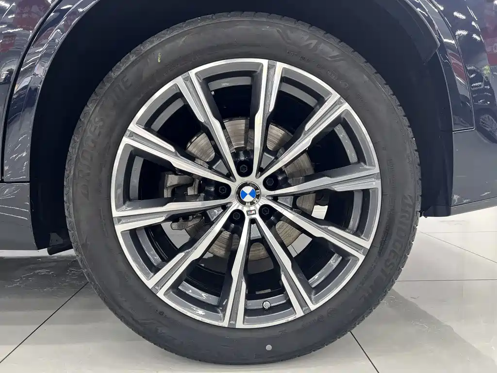 BMW X5 2021 — фото 24
