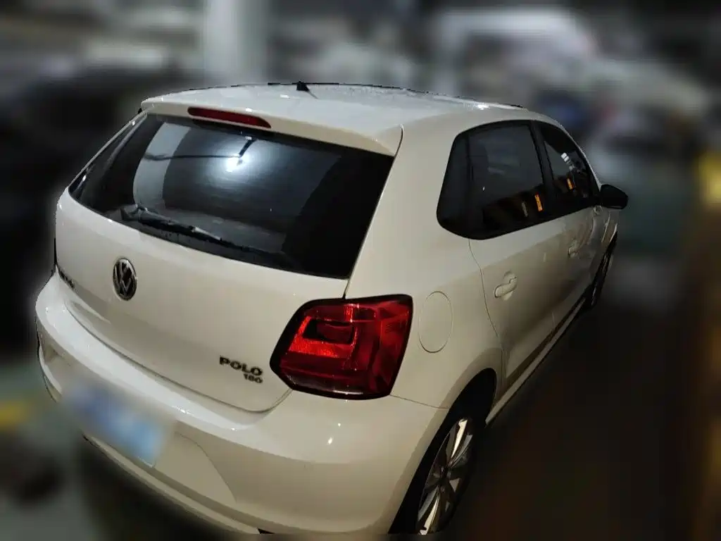 Volkswagen Polo 2016