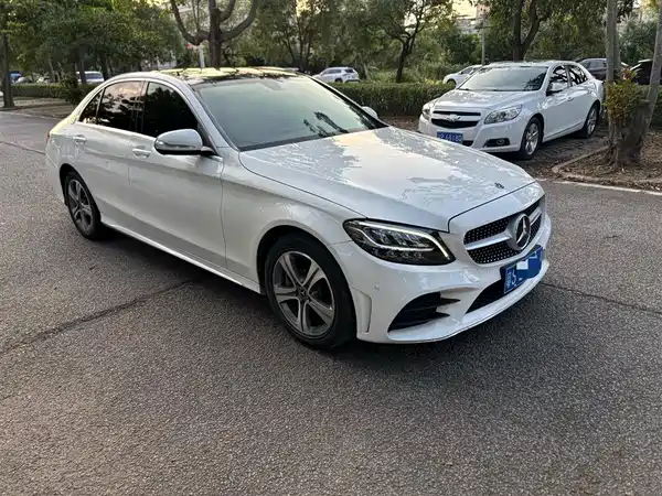 Mercedes-Benz C-Class 2020