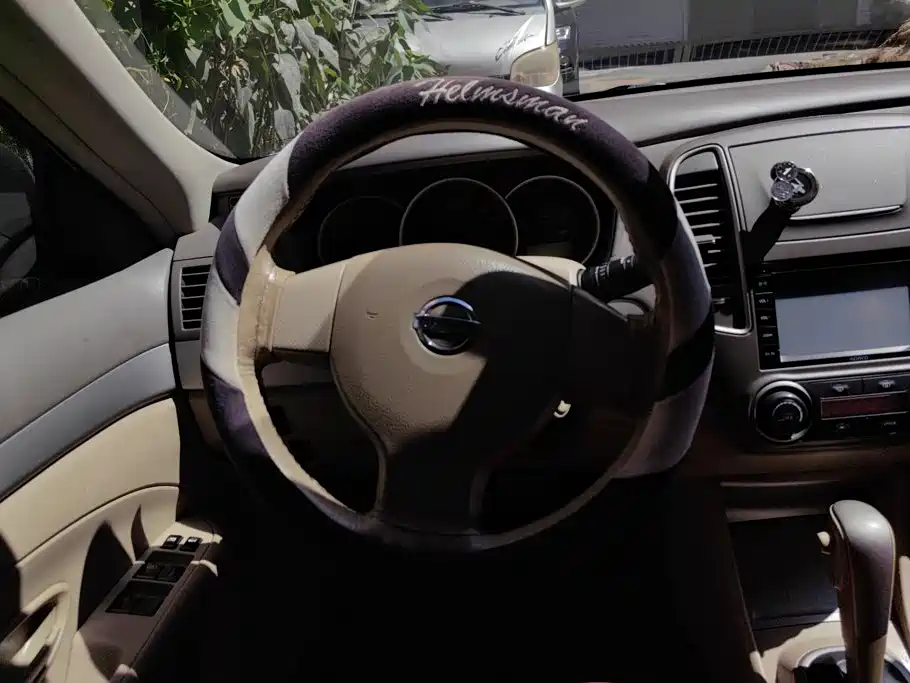Nissan Sylphy 2014 — фото 15