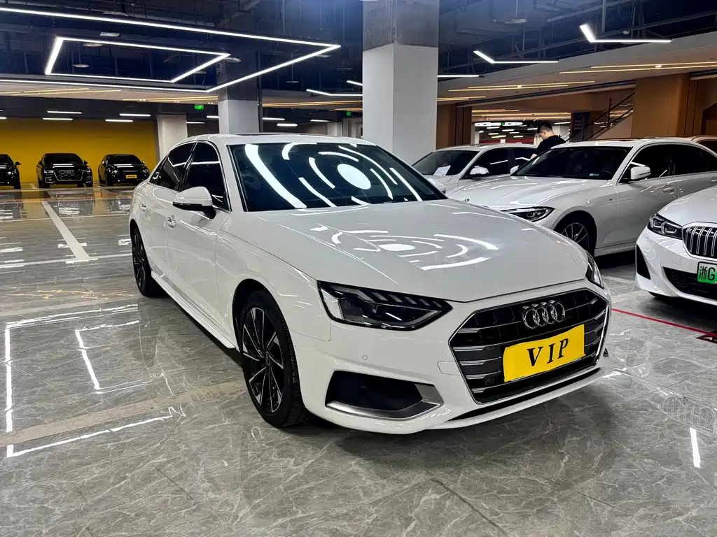 Audi A4L 2022