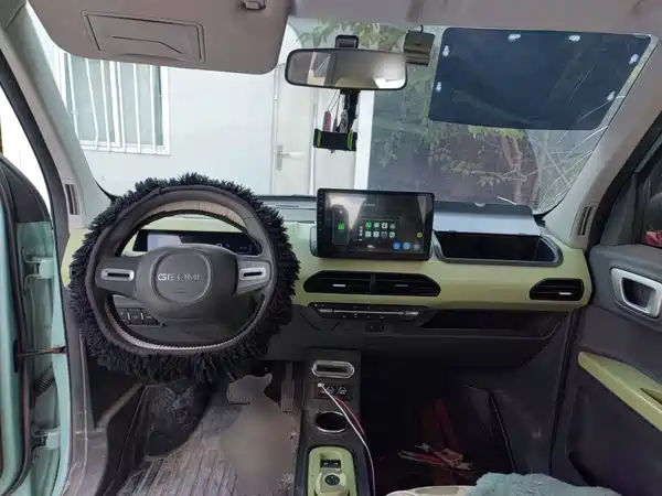 Geely Galaxy Panda 2024