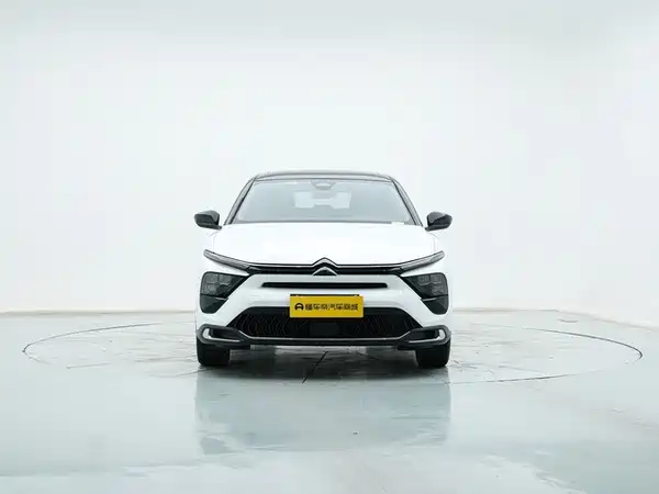 Citroën Versailles C5 X 2022