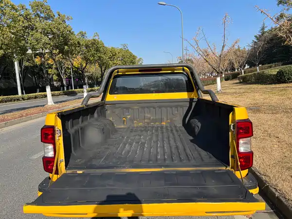 Isuzu TAGA Daga 2021