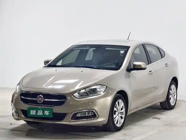 Fiat Viaggio 2015
