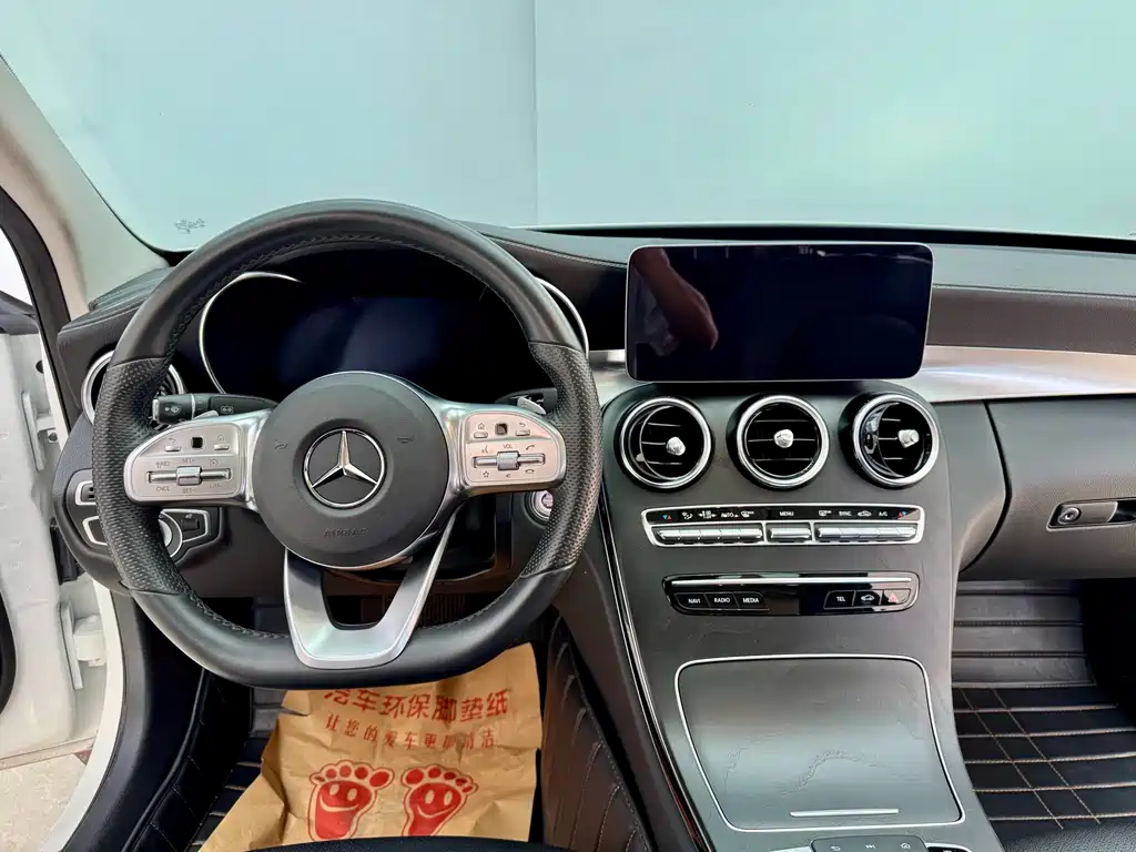 Mercedes-Benz C-Class 2020 — фото 16