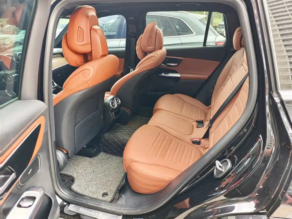 Mercedes-Benz GLC 2024