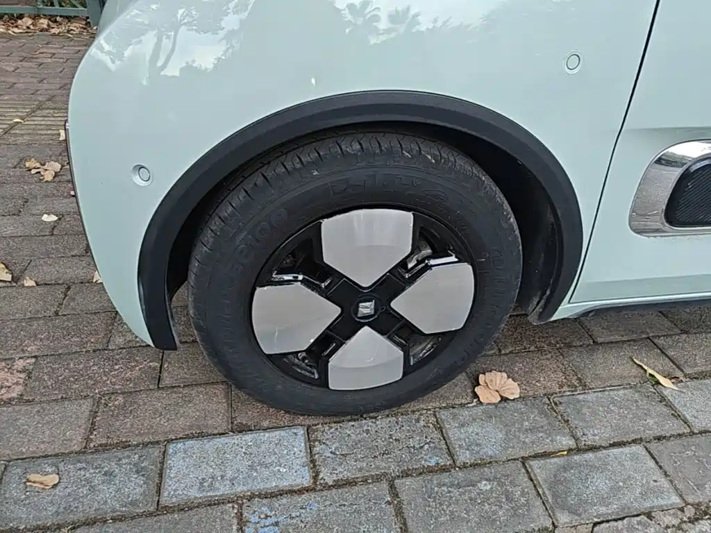 Baojun Kiwi EV 2022 — фото 23