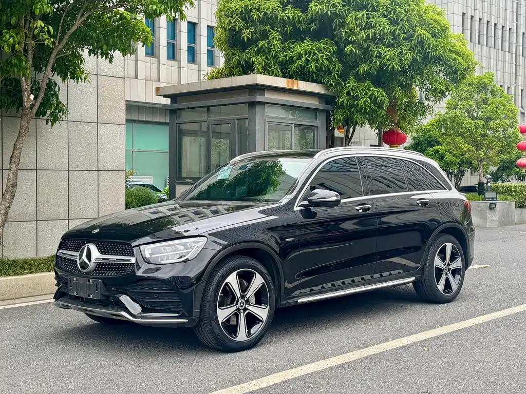 Mercedes-Benz GLC 2023 — фото 2