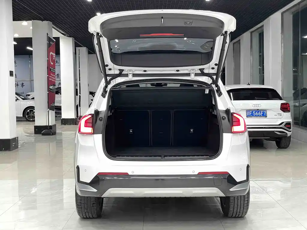 BMW X1 2024 — фото 15