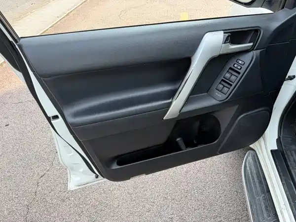Toyota Prado 2019
