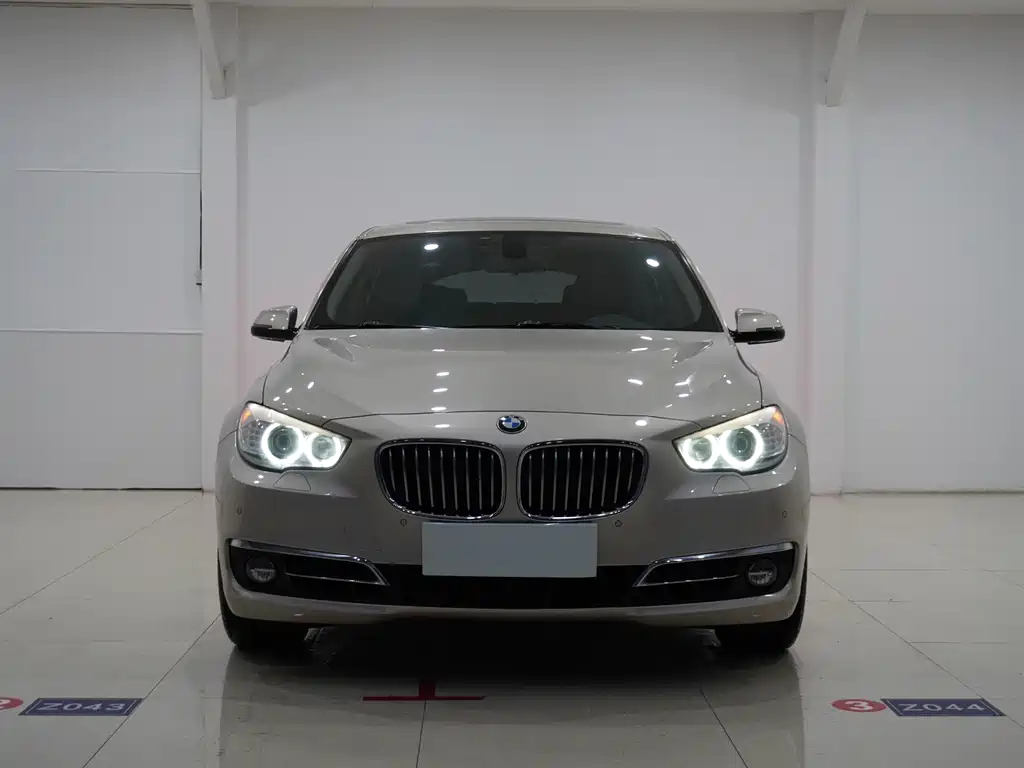 BMW 5 Series GT 2014 — фото 2