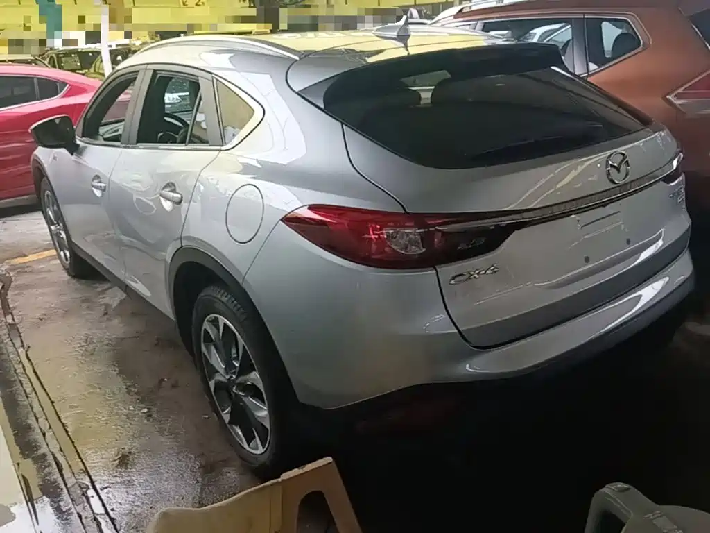 Mazda CX-4 2018