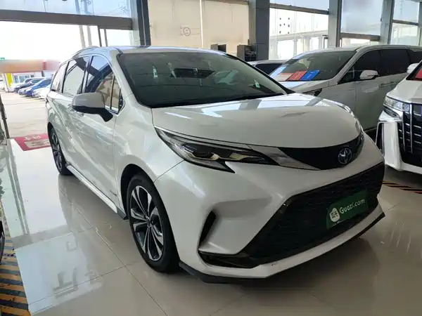 Toyota Granvia 2024