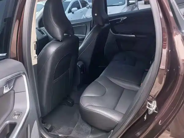Volvo XC60 2016