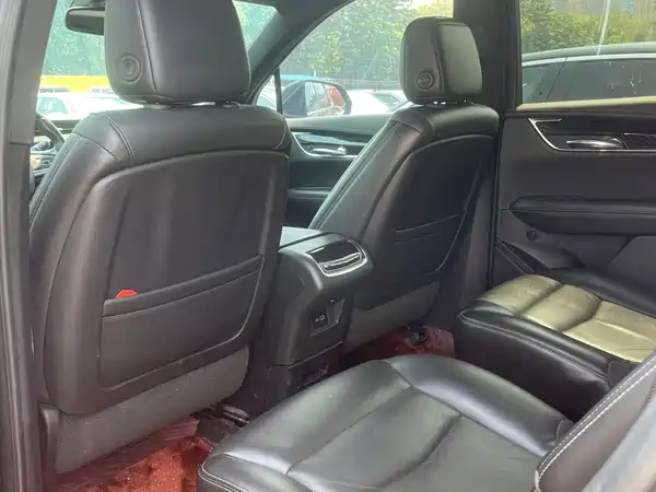 Cadillac XT6 2021