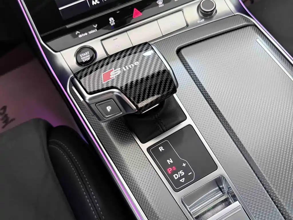 Audi A6L 2023 — фото 12