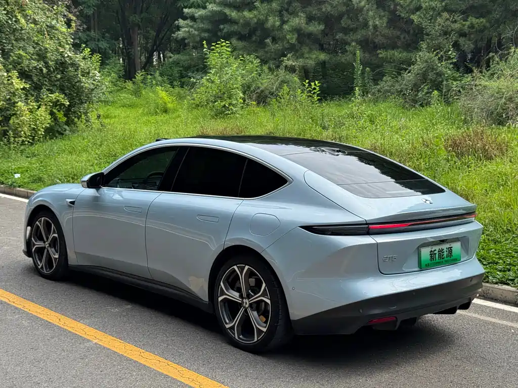 NIO ET5 2023