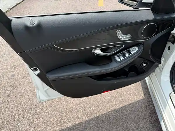 Mercedes-Benz C-Class 2020