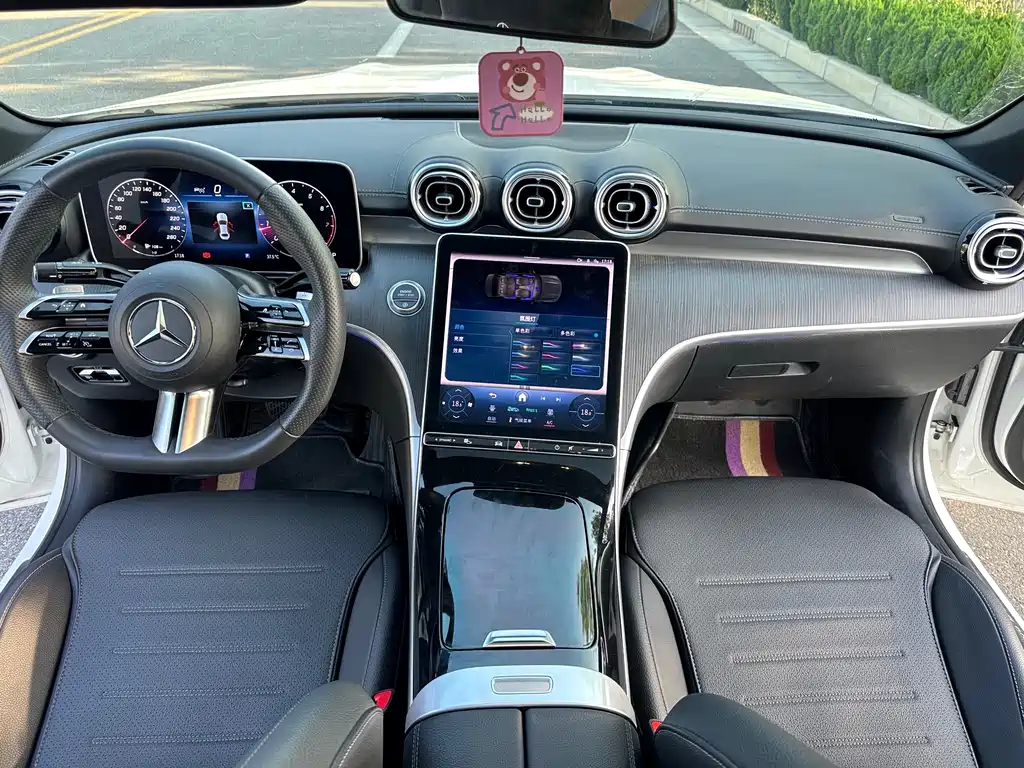 Mercedes-Benz C-Class 2023 — фото 30