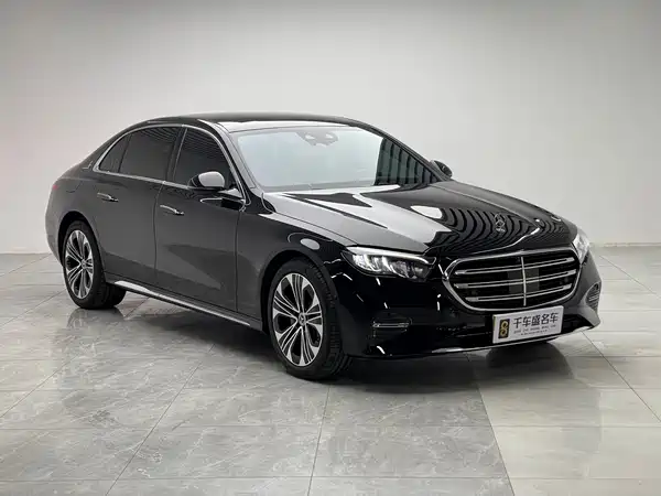 Mercedes-Benz E-Class 2025