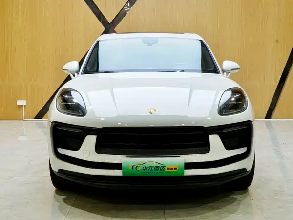 Porsche Macan 2023