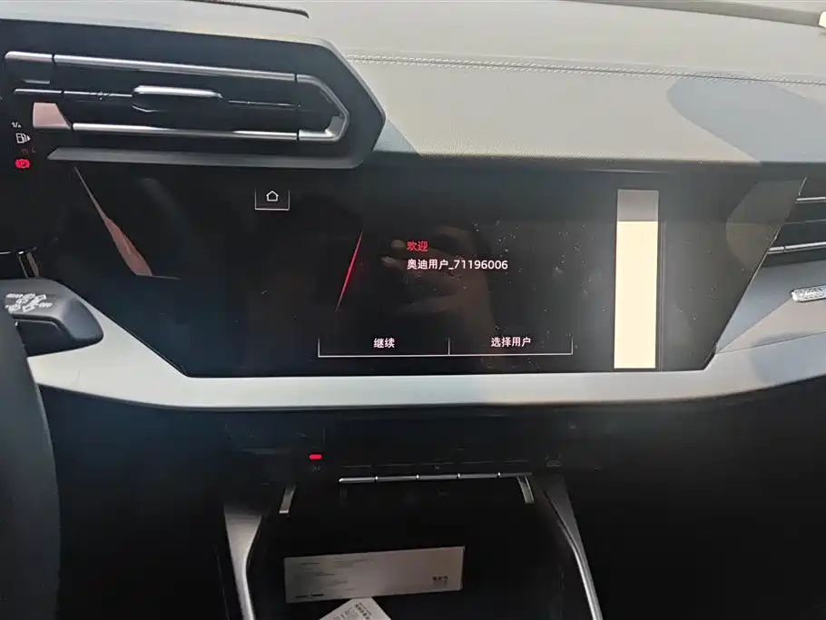 Audi A3 2025 — фото 13