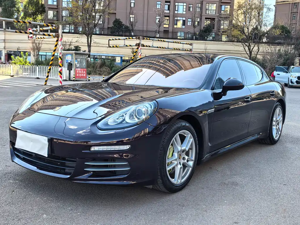 Porsche Panamera 2014 — фото 1