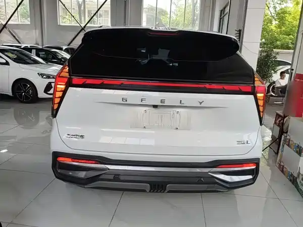Geely Boyue L 2023