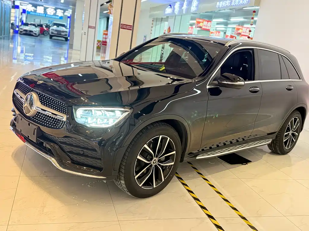 Mercedes-Benz GLC 2019 — фото 1
