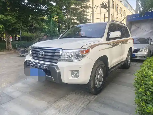 Toyota Land Cruiser 2016