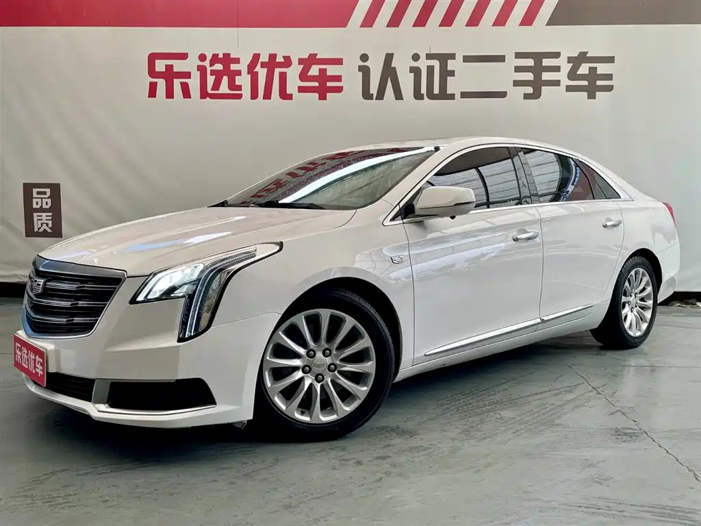 Cadillac XTS 2019 — фото 1