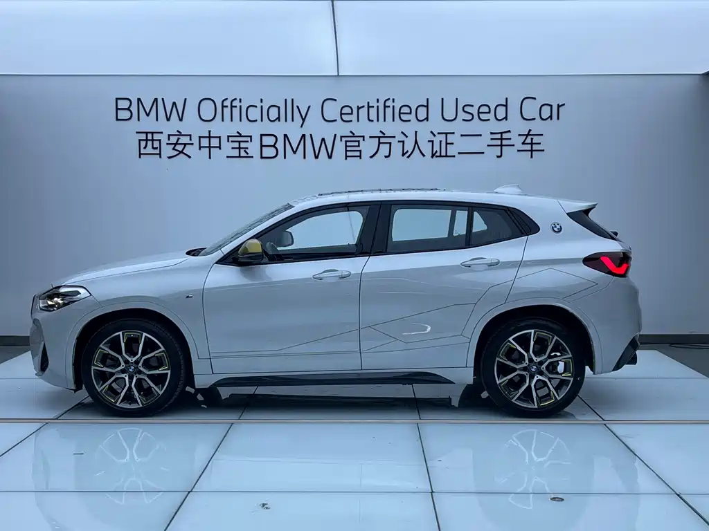BMW X2 2023 — фото 3