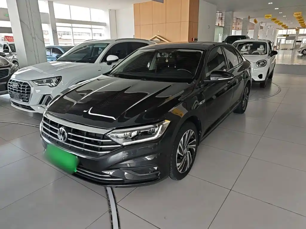 Volkswagen Sagitar 2022