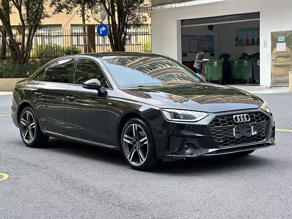 Audi A4L 2022