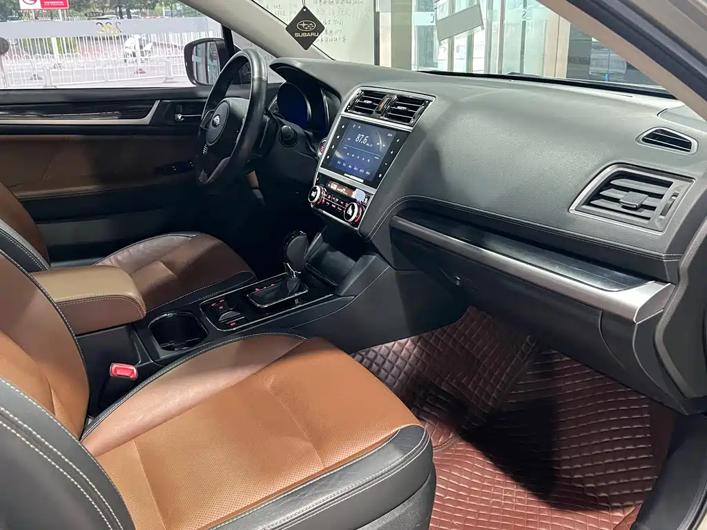 Subaru Outback 2020 — фото 25