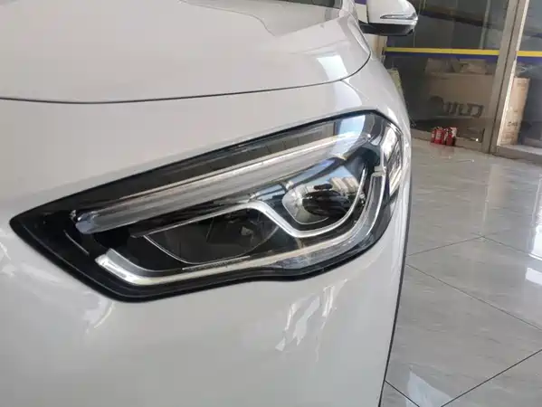 Mercedes-Benz GLA 2023