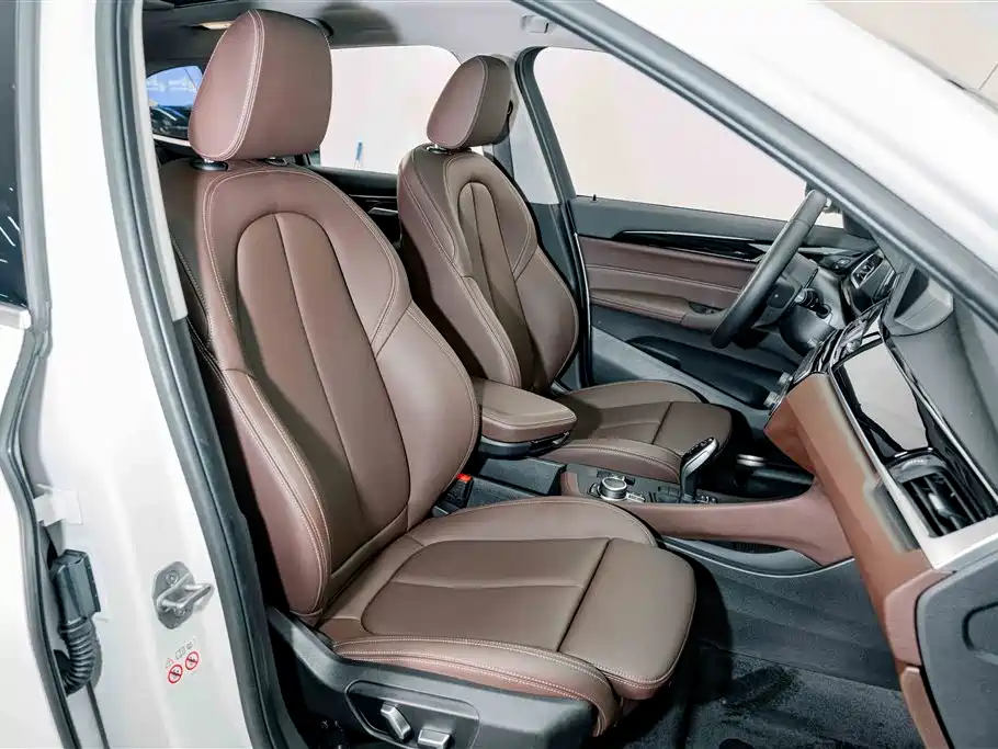 BMW X1 2022 — фото 18