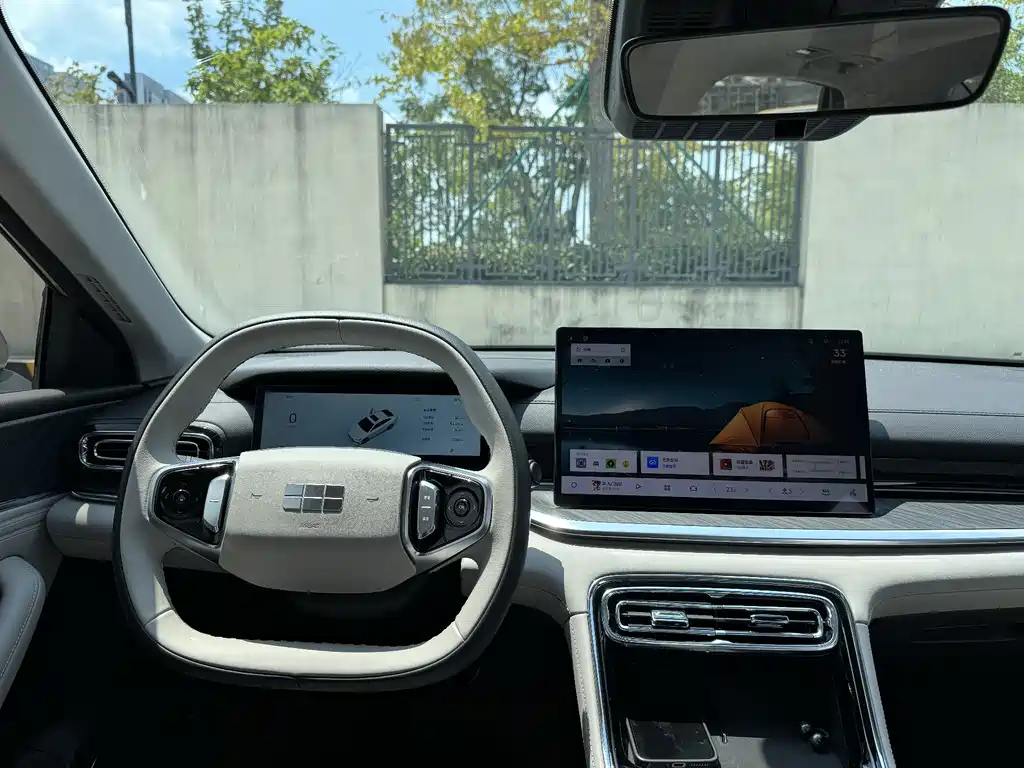 Geely Galaxy Star 6 2025 — фото 15