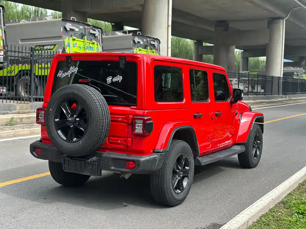 Jeep Wrangler 2022 — фото 5