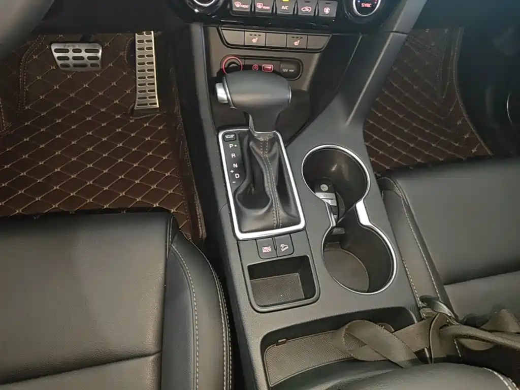 Kia KX5 2017 — фото 14