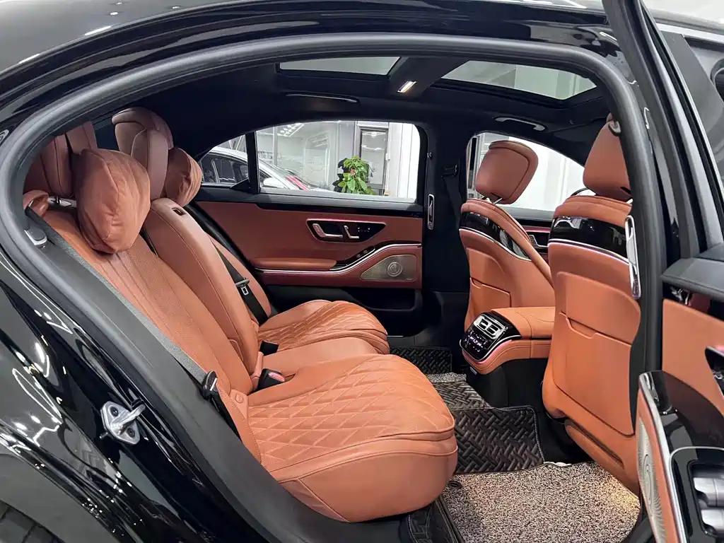 Mercedes-Benz S-Class 2022 — фото 12