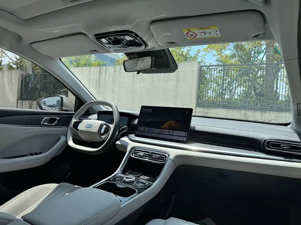 Geely Galaxy Star 6 2025 — фото 10